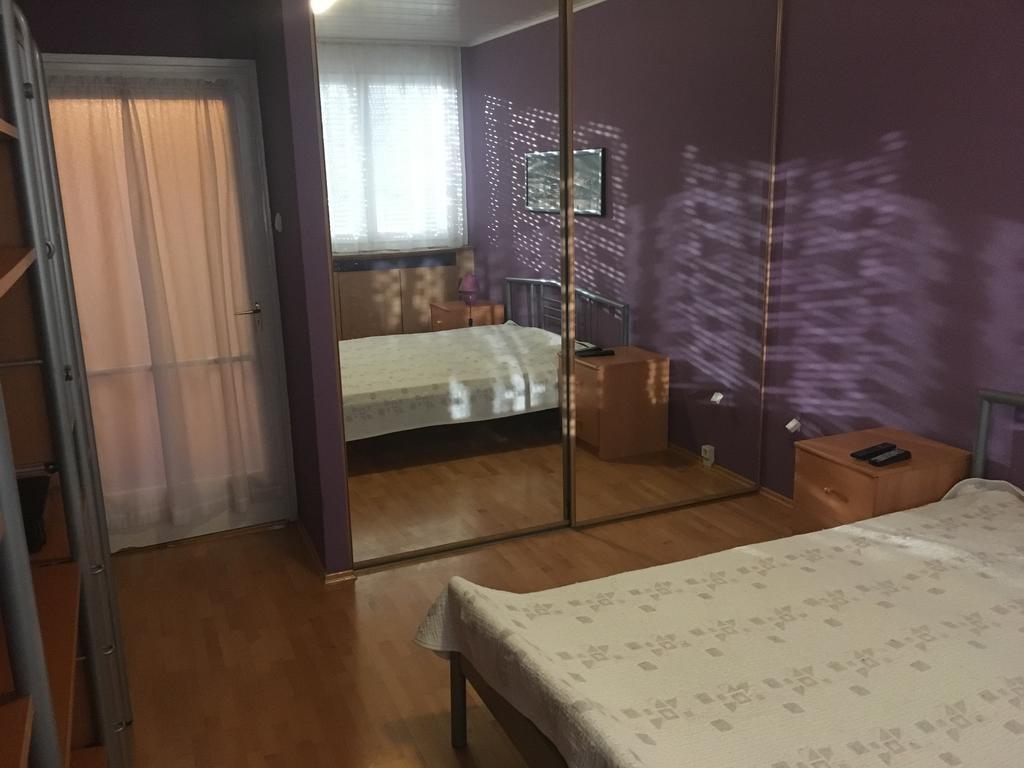 Malnas Macska Apartman เซคซาร์ด ภายนอก รูปภาพ
